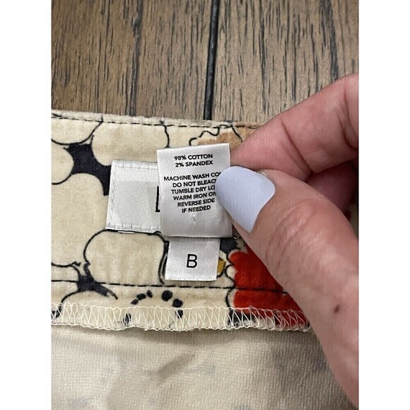 LOFT Mini Cotton Skirt Beige & Red Ditsy Floral, red and tan size 8 - Picture 6 of 14